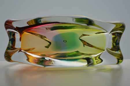 A DAZZLINGLY BEAUTIFUL 1960s NOVY BOR (BOROCRYSTAL) SCULPTURAL ART GLASS BOWL / CIGAR ASHTRAY