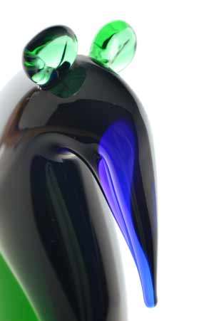 RARE AND FUNKY MODERN CZECH ART GLASS PANGOLIN. A MAGNIFICENT ITEM - COBALT BLUE & EMERALD GREEN!