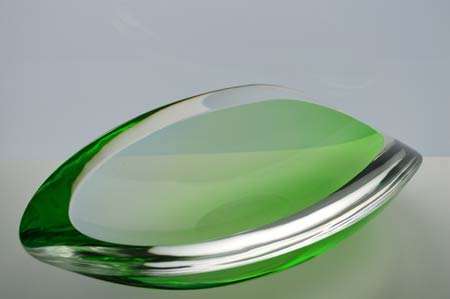 DAZZLINGLY BEAUTIFUL MODERNIST SCULPTURAL BOWL : CONTEMPORARY CZECH DESIGN BY RADEK KOLBABEK
