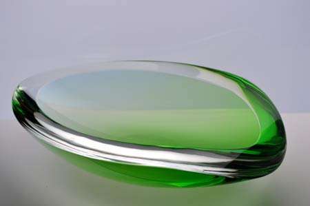 DAZZLINGLY BEAUTIFUL MODERNIST SCULPTURAL BOWL : CONTEMPORARY CZECH DESIGN BY RADEK KOLBABEK