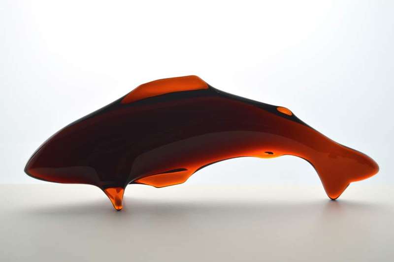 *ELEGANT EARLY 1970s ZBS CZECH ART GLASS SCULPTURE OF A FISH, DESIGNED MILOSLAV JANKU (1916-1994)