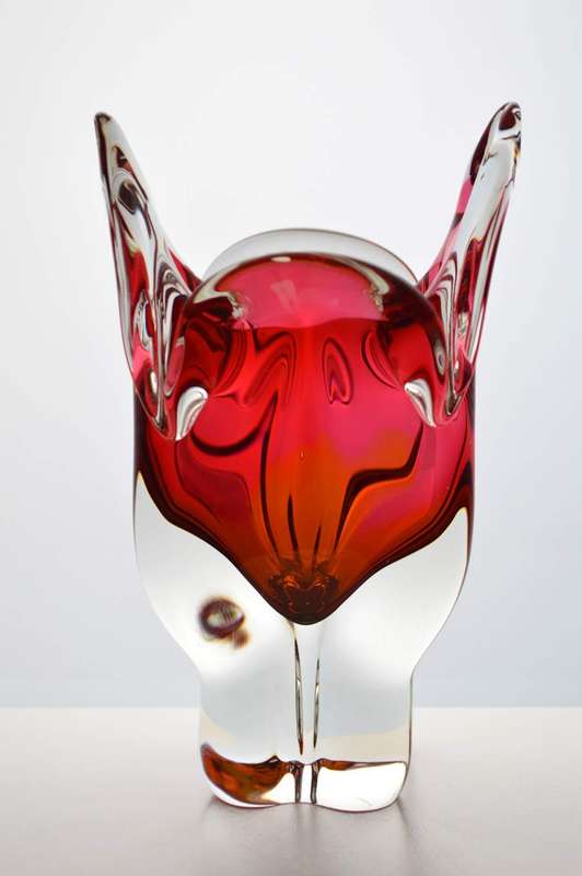 BEAUTIFUL CZECH ART GLASS CHRIBSKA SCULPTURE DESIGNED BY PROF JOSEF HOSPODKA IN THE 1970s