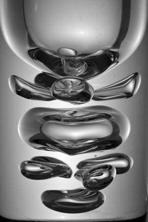 DAZZLING, TRANSPARENT & HEAVY SKRDLOVICE VASE, DESIGNED BY JAN BERANEK (1933-) IN 1980