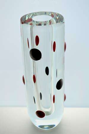 NUMBERED FUNKY MODERNIST `HARLEQUIN` SCULPTURAL VASE : MODERN CZECH ART GLASS DESIGN AT ITS BEST!