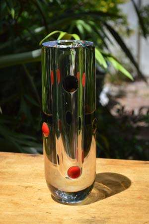 NUMBERED FUNKY MODERNIST `HARLEQUIN` SCULPTURAL VASE : MODERN CZECH ART GLASS DESIGN AT ITS BEST!