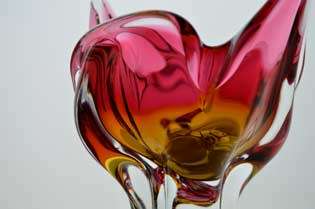 BEAUTIFUL CZECH ART GLASS CHRIBSKA SCULPTURE DESIGNED BY PROF JOSEF HOSPODKA IN THE 1970s
