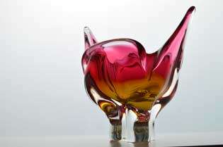 BEAUTIFUL CZECH ART GLASS CHRIBSKA SCULPTURE DESIGNED BY PROF JOSEF HOSPODKA IN THE 1970s