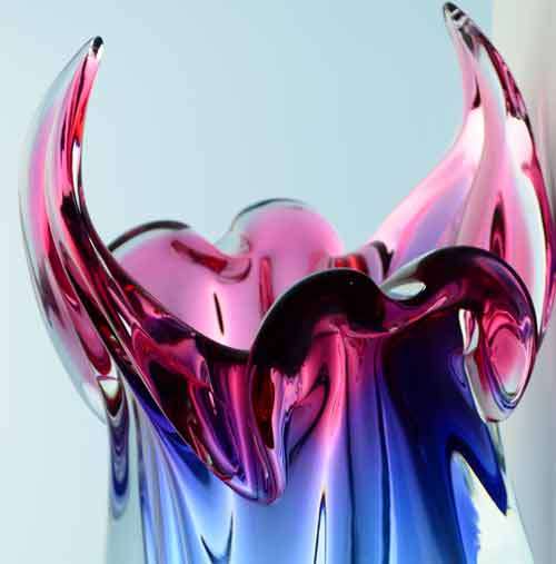 EXTRA LARGE CZECH ART GLASS CHRIBSKA SCULPTURAL VASE DESIGNED BY PROF JOSEF HOSPODKA IN THE 1970s