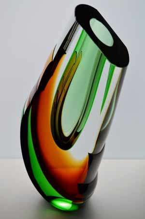 EXTRA LARGE HEAVY SOLID MODERNIST SCULPTURAL VASE : MODERN CZECH ART GLASS DESIGN AT ITS VERY BEST!