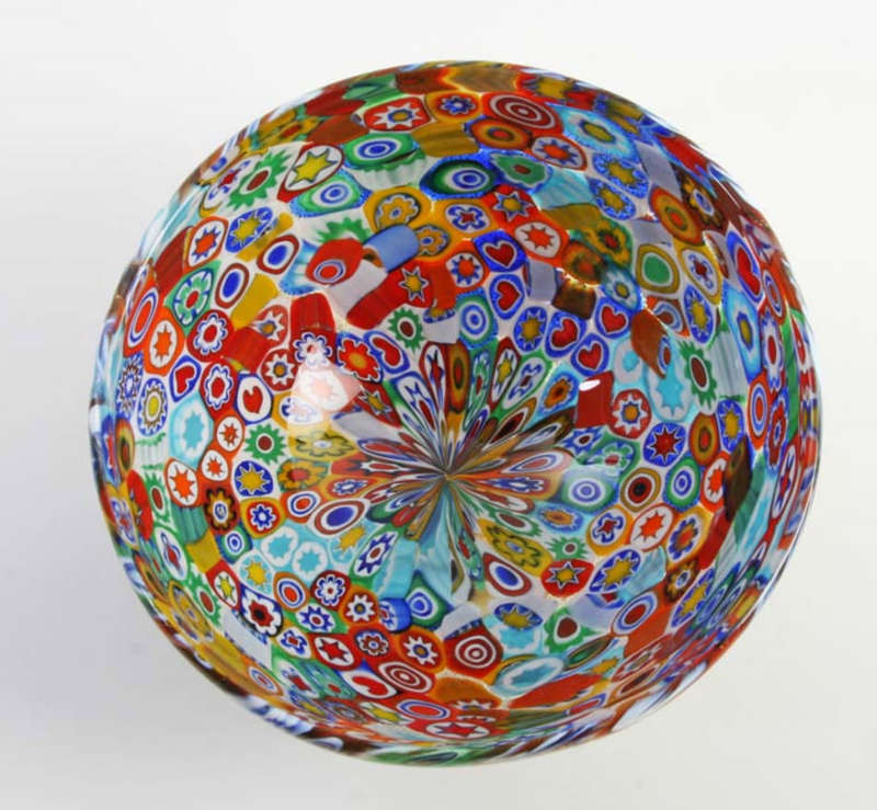 EXQUISITE MURANO MILLEFIORI & GOLD LEAF ART GLASS BOWL- MID 20TH CENTURY ART GLASS AT ITS VERY BEST!