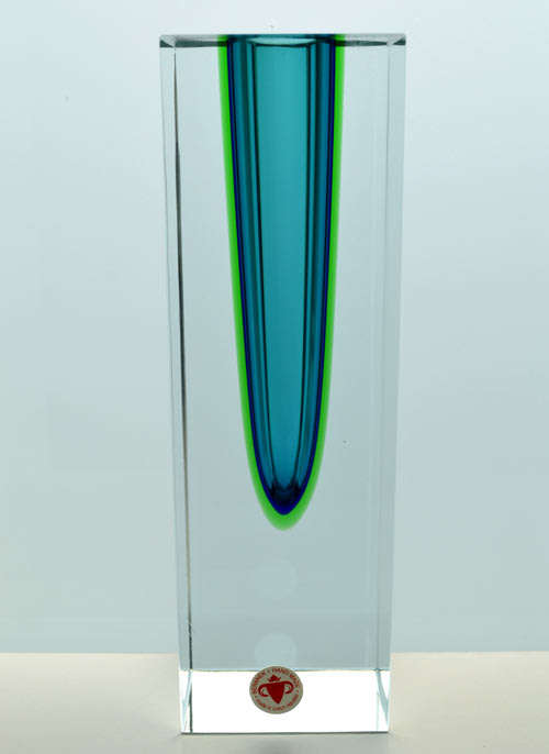 PERFECT & MAGNIFICENT CZECH ART GLASS VASE DESIGNED FOR BERANEK GLASSWORKS BY PROF JAROSLAV SVOBODA