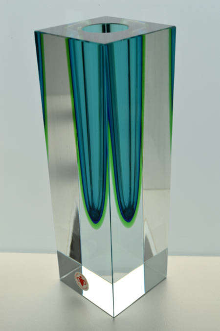 PERFECT & MAGNIFICENT CZECH ART GLASS VASE DESIGNED FOR BERANEK GLASSWORKS BY PROF JAROSLAV SVOBODA