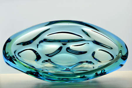 Dazzling, heavy Czech Art Glass bowl, designed by Jan Beranek (1933-) for Skrdlovice Glass in 1959