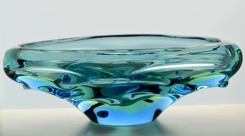 Dazzling, heavy Czech Art Glass bowl, designed by Jan Beranek (1933-) for Skrdlovice Glass in 1959