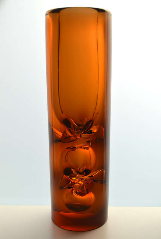 DAZZLING!! HEAVY & THICK-WALLED, AMBER SKRDLOVICE VASE, DESIGNED BY JAN BERANEK (1933-) IN 1980