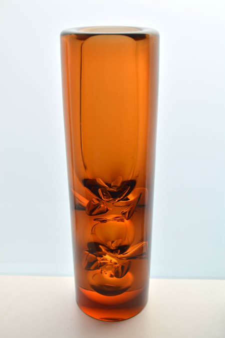 DAZZLING!! HEAVY & THICK-WALLED, AMBER SKRDLOVICE VASE, DESIGNED BY JAN BERANEK (1933-) IN 1980