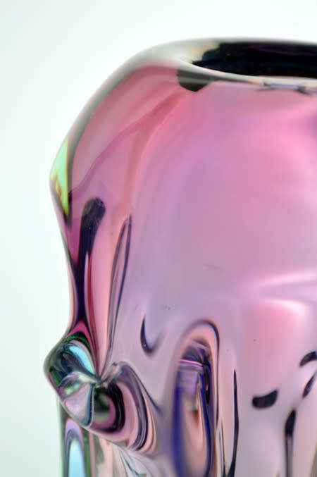 FLAGSHIP/HALLMARK DESIGN: SKRDLOVICE PINK, GREEN & BLUE VASE, DESIGNED BY JAN BERANEK IN 1959