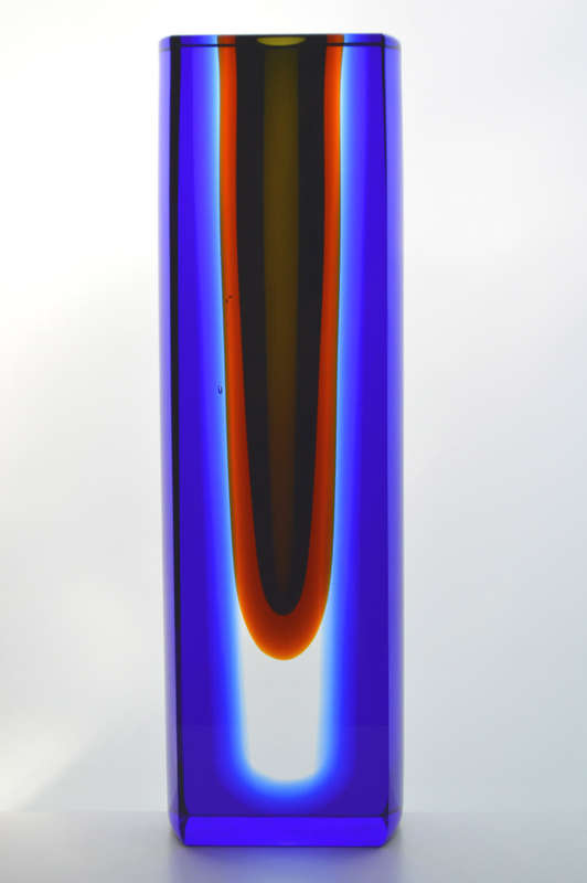 DAZZLINGLY BEAUTIFUL MODERN CZECH ART GLASS ARCHITECTURAL OBJECT, DESIGNED BY MR HLAVKA CONTEMPORARY