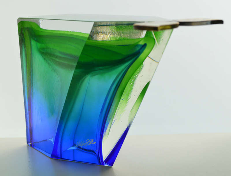 ** A FUNKY WHALE!! BEAUTIFUL MODERN CZECH ART GLASS DECOR OBJECT : CONTEMPORARY SCANDINAVIAN DESIGN
