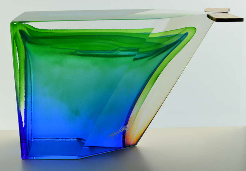 ** A FUNKY WHALE!! BEAUTIFUL MODERN CZECH ART GLASS DECOR OBJECT : CONTEMPORARY SCANDINAVIAN DESIGN