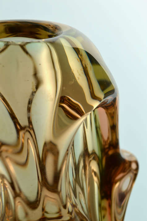 ** FLAGSHIP & HALLMARK DESIGN: SKRDLOVICE VASE FROM THE EARLY 1960s, DESIGNED BY JAN BERANEK IN 1959