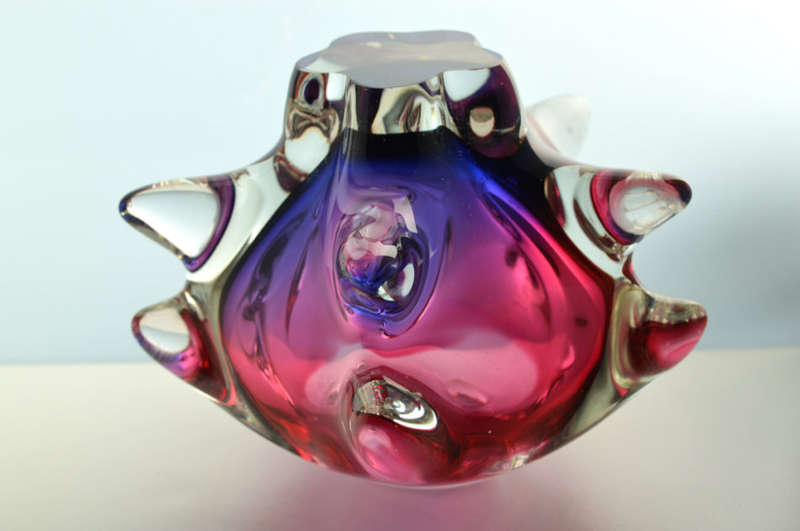CZECH ART GLASS CHRIBSKA SCULPTURAL `SPUTNIK` DESIGN BY PROF JOSEF HOSPODKA IN THE 1960s