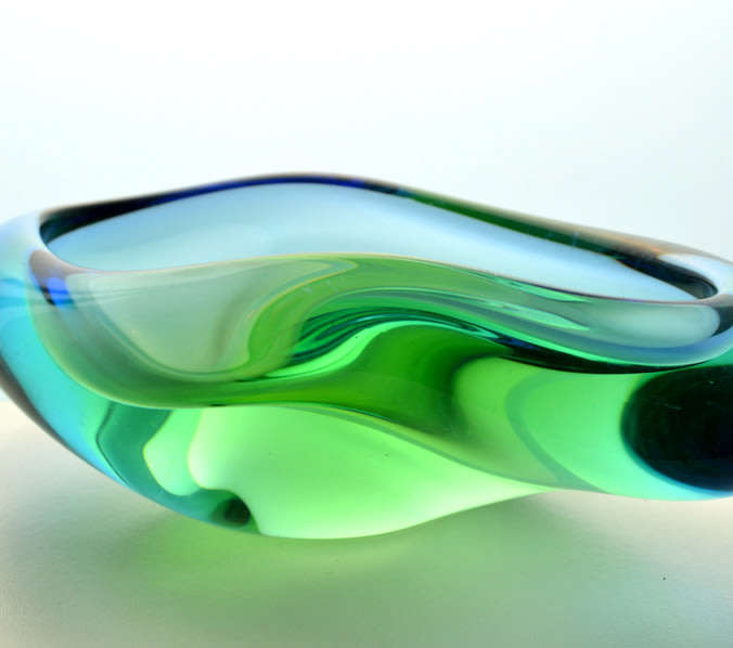ABSOLUTELY MAGNIFICENT HANDMADE, ORGANIC & HEAVY SKRDLOVICE GREEN & BLUE BOWL (DESIGNER JAN BERANEK)
