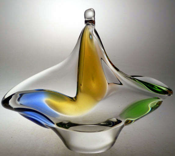 A MAGNIFICENT & MOST ELEGANT CZECH ART GLASS SCULPTURE DESIGNED BY FRANTISEK ZEMEK FOR MSTISOV