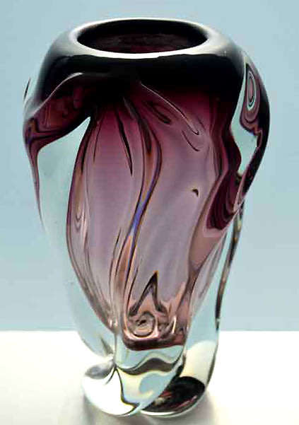 HUGE SOLID & HEAVY (RARE) CZECH ART GLASS CHRIBSKA VASE DESIGNED BY PROF JOSEF HOSPODKA IN THE 1970s