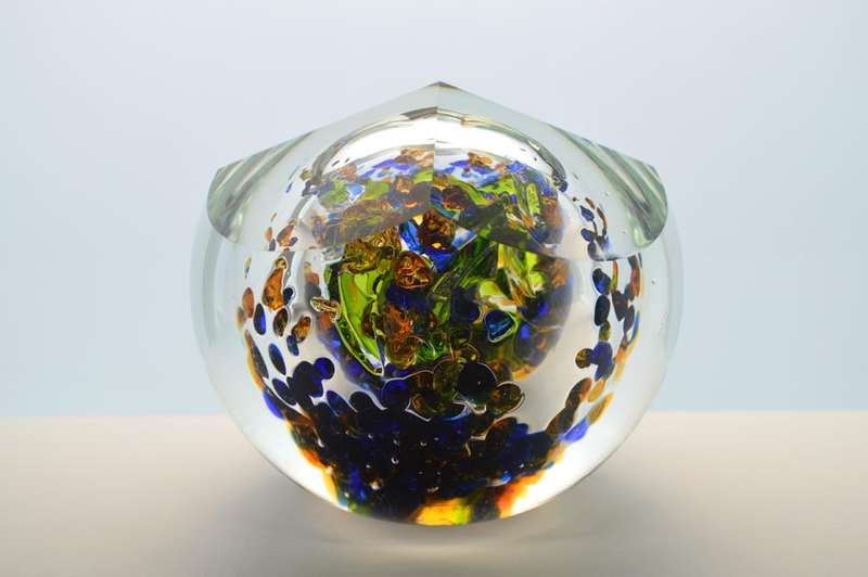 SUPERB MODERN AND CONTEMPORARY CZECH ART GLASS SCULPTURE DESIGNED FOR NOVY BOR BY JOSEF STAROSTA