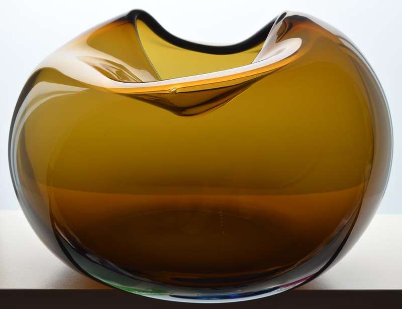 A DAZZLINGLY BEAUTIFUL MODERNIST `PEBBLES` BOWL, DESIGNED BY AND MADE FOR KATE HUME IN 2013