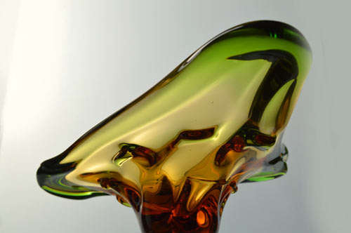 * BARGAIN! A DAZZLING, VERY LARGE GREEN AND AMBER CZECH ART GLASS MSTISOV / MOSER BOWL 1970/1980s