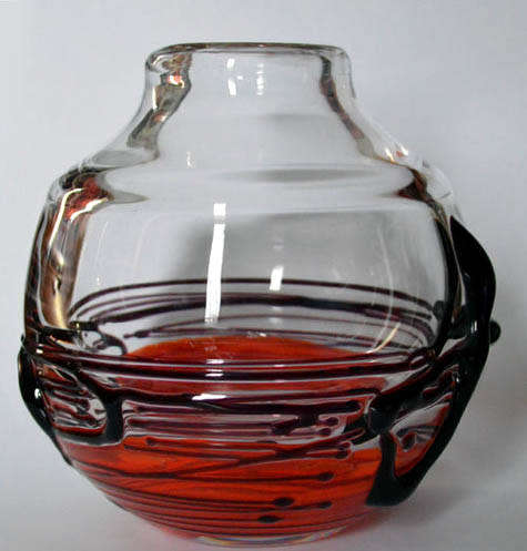 RARE & HIGHLY SOUGHT AFTER MODERN MOSER SUHAJEK VASE WITH RED AND BLACK/PURPLE RANDOM STRAPS