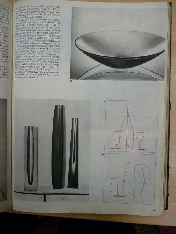 MUSEUM ITEM EXBOR GREEN & CLEAR CZECH GLASS SCULPTURAL VASE DESIGNED BY PAVEL HLAVA IN 1957/58