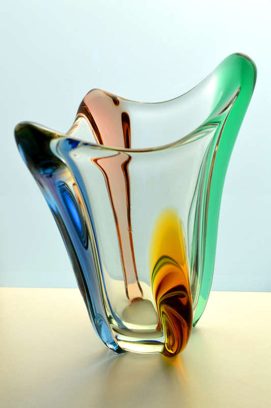 * A MAGNIFICENT & MOST ELEGANT CZECH ART GLASS VASE DESIGNED BY FRANTISEK ZEMEK FOR MSTISOV