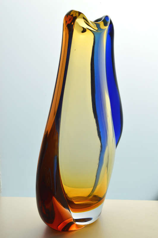 XXL FAMOUS, MAGNIFICENT ICON OF CZECH ART GLASS, ELEGANT VASE DESIGNED BY HANA MACHOVSKA FOR MSTISOV