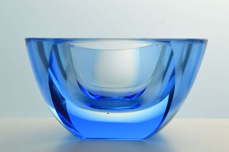 MOSER: TOP QUALITY CZECH GLASS! A MAGNIFICENT & MOST ELEGANT ART GLASS ASHTRAY/BOWL