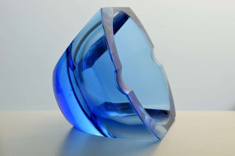 MOSER: TOP QUALITY CZECH GLASS! A MAGNIFICENT & MOST ELEGANT ART GLASS ASHTRAY/BOWL