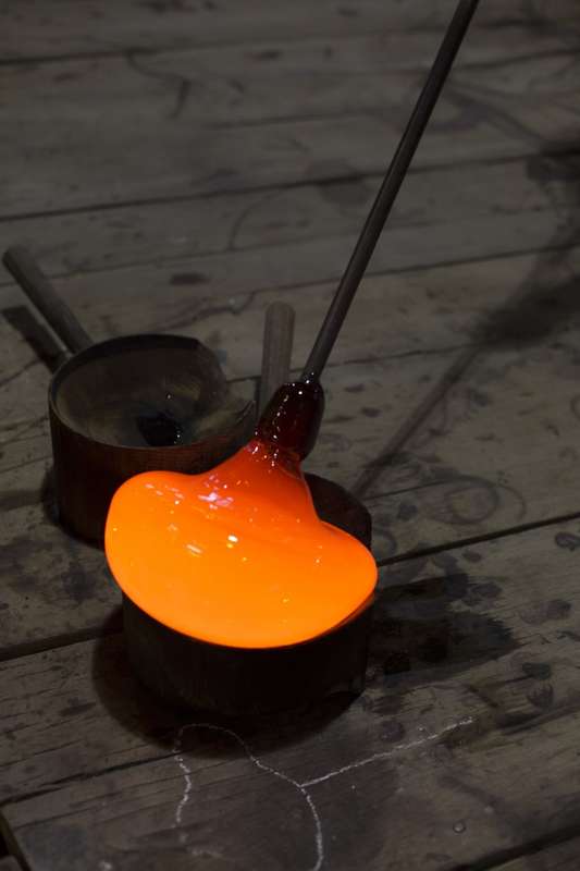 * VLADIMIR MIKA: A SUPERB HANDMADE CZECH ART GLASS SCULPTURE WITH A WIDE RANGE OF BEAUTIFUL COLOURS
