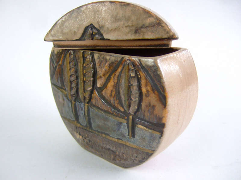 SENSATIONAL & HIGHLY COLLECTABLE RETRO `FAT LAVA` GERMAN ART POTTERY / ART CERAMICS FROM THE 1970s