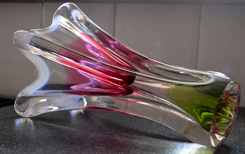 LARGE PINK AND GREEN CZECH ART GLASS CHRIBSKA SCULPTURE DESIGNED BY PROF JOSEF HOSPODKA IN THE 1970s