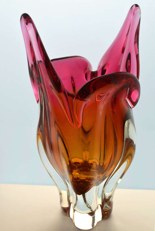 CZECH ART GLASS CHRIBSKA SCULPTURAL VASE DESIGNED BY PROF JOSEF HOSPODKA IN THE EARLY 1970s