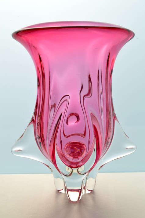 VERY LARGE CZECH ART GLASS CHRIBSKA SCULPTURAL VASE DESIGNED BY PROF JOSEF HOSPODKA IN THE MID 1970s