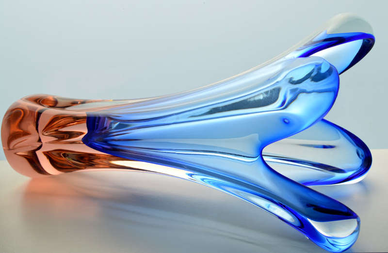 LARGE CZECH ART GLASS CHRIBSKA SCULPTURAL VASE DESIGNED BY PROF JOSEF HOSPODKA IN THE MID 1970s