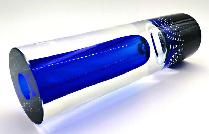 A LARGE CZECH 21ST CENTURY DAZZLING COBALT BLUE ART GLASS VASE WITH FINE CONTROLLED BUBBLES
