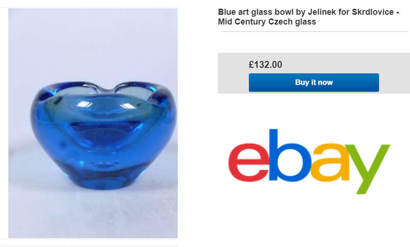 A RARE & BEAUTIFUL CZECH ART GLASS ARCHITECTURAL BOWL/ASHTRAY, DESIGN BY VLADIMIR JELINEK (1934-)