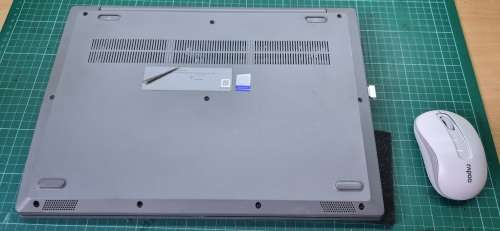 !Pls Read! Lenovo IdeaPad 3 Intel Core i7-1165G7 11th Gen 4GB RAM 512GB NVMe SSD - drop damage!