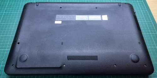Asus Vivobook Intel Core i5-8250U 8th Gen 4GB Ram 500GB HDD