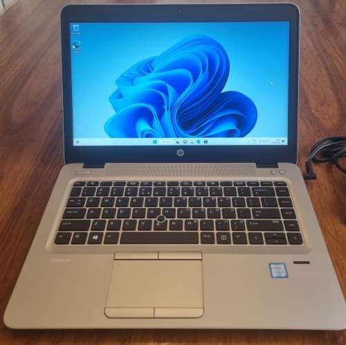HP Elitebook 840 G3 - Intel Core i5-6200U 2.4GHz, 8GB RAM, 128GB SSD