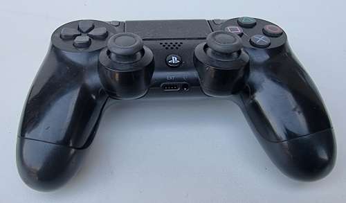 PS4 Slim - 1TB HDD - 1 Controller